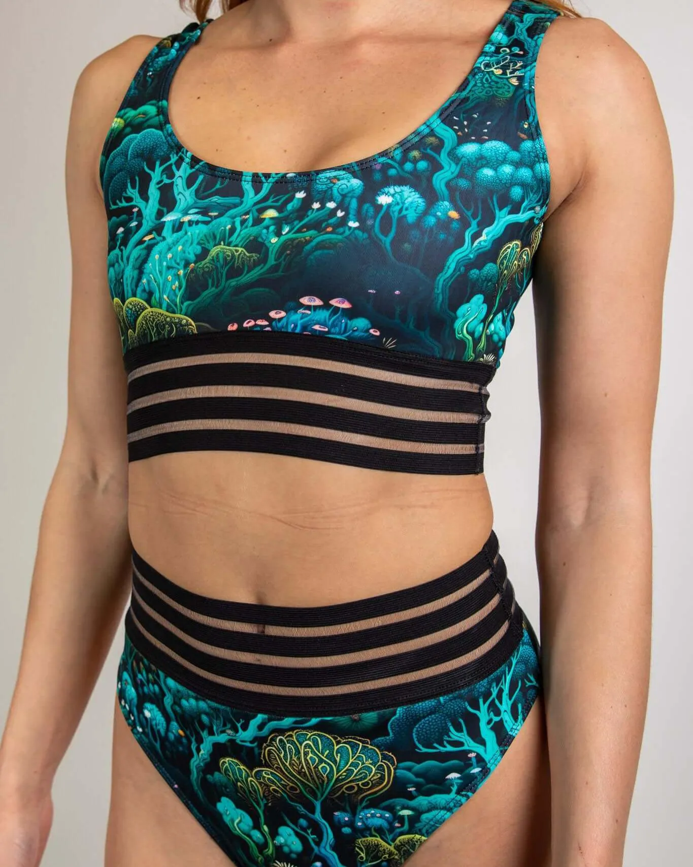 Faewood Sporty Top