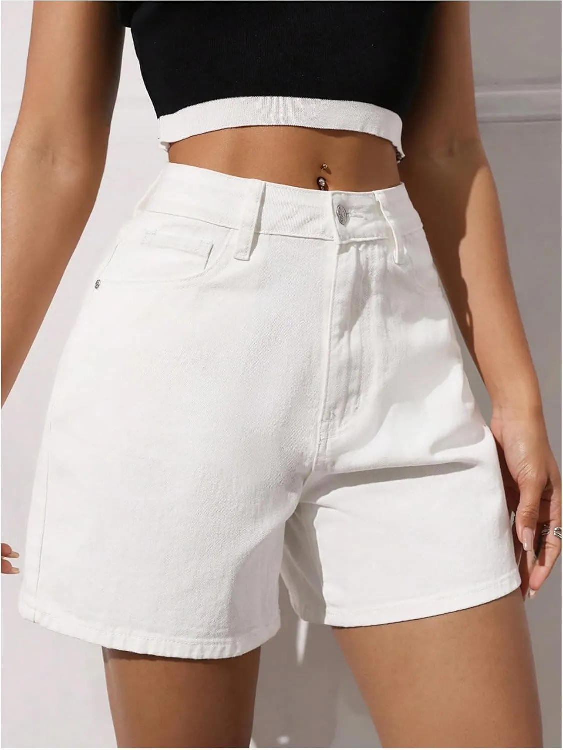Floerns Women's High Waist Denim Shorts Summer Straight Leg Jean Shorts with Pocket