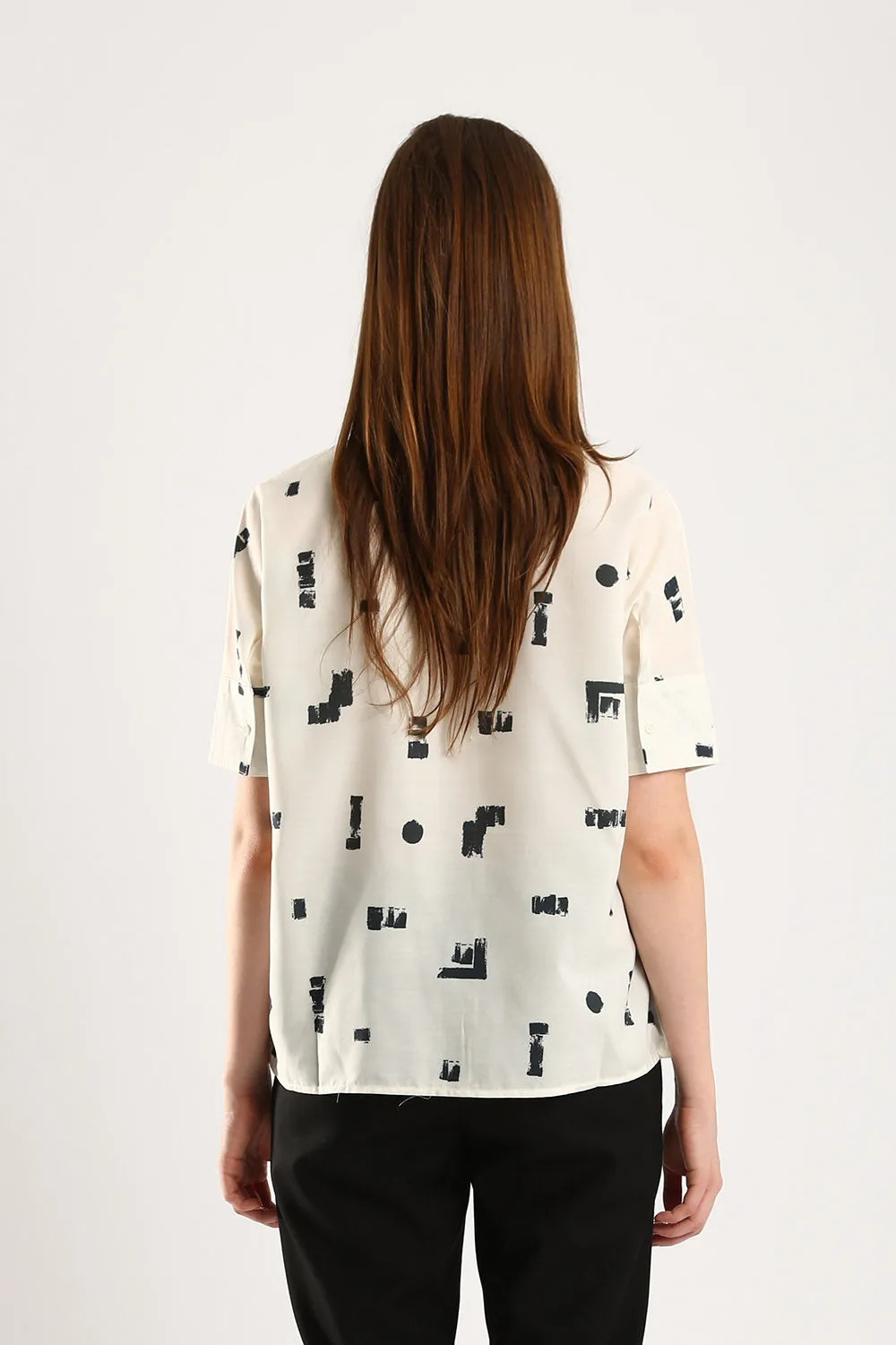 Livie Collared Shirt in Abstract Prints