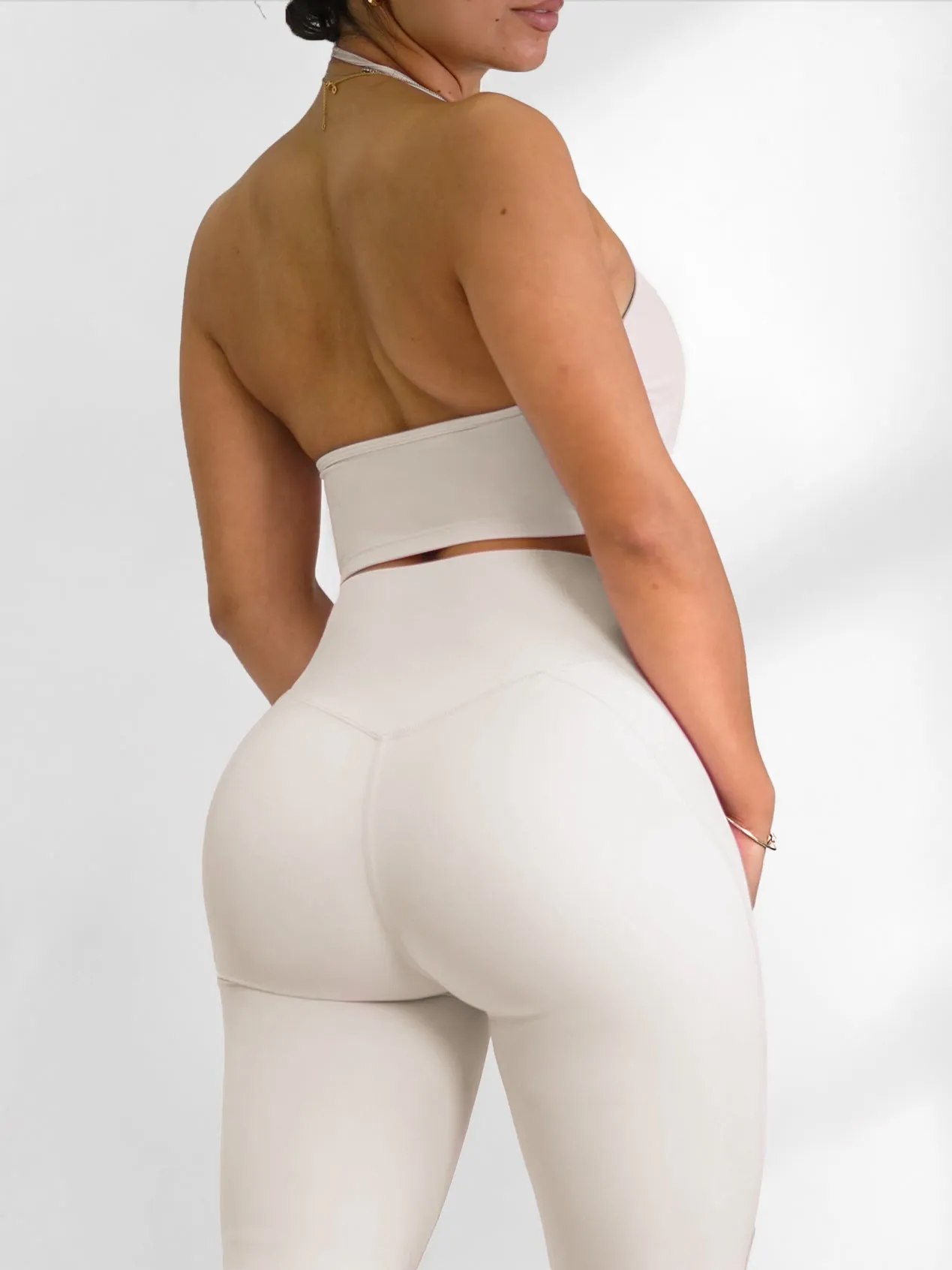 Pilates Sports Bra (Off-White)
