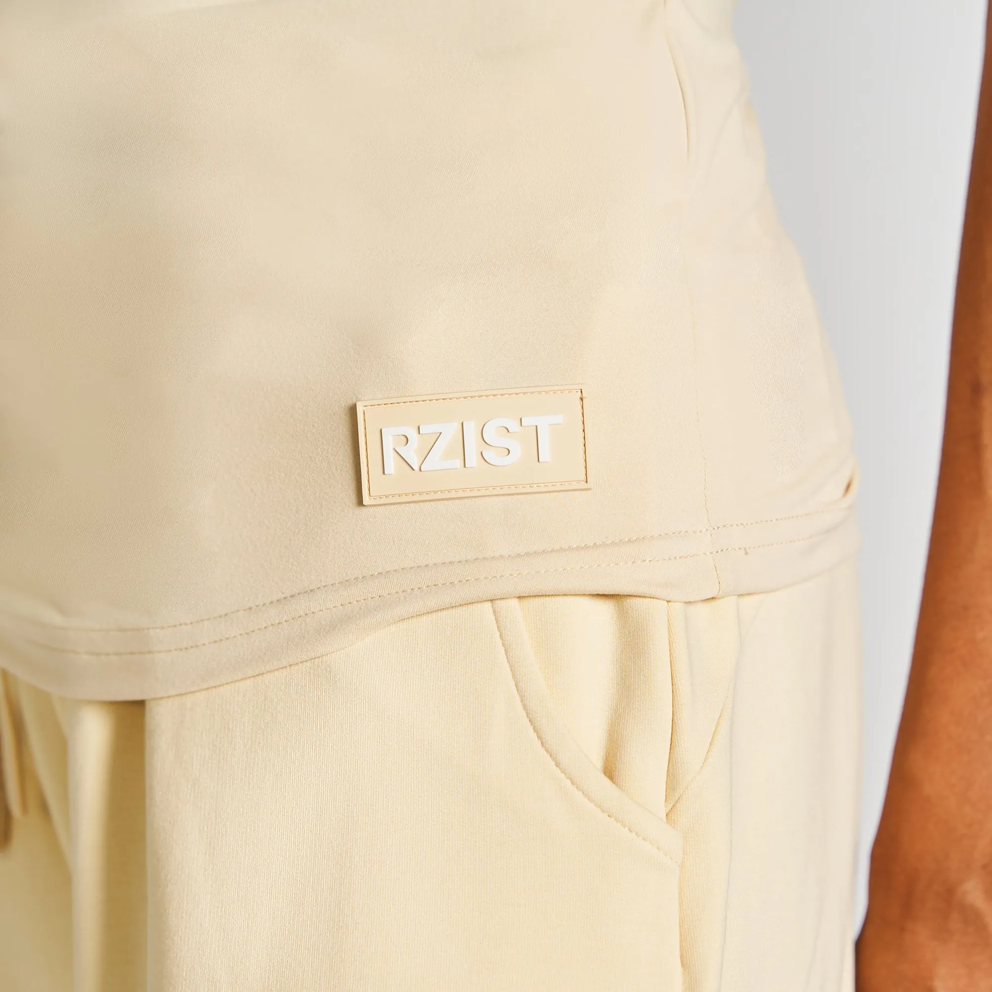 Sportswear Hem T-Shirt - Macadamia